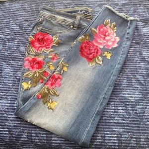 Int concepts Rose Embroidered Skinny Jeans